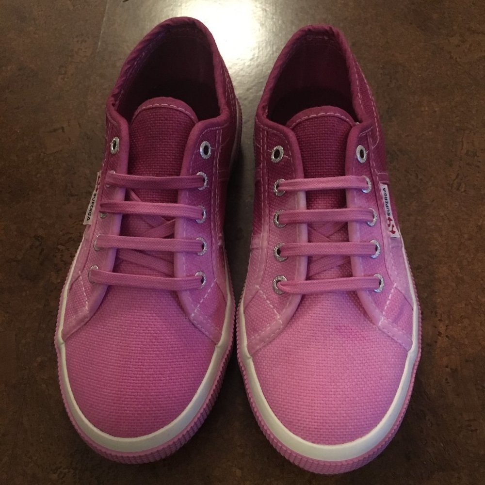Superga Girls Size 2 1/2 Pink Ombre Canvas Sneakers NIB